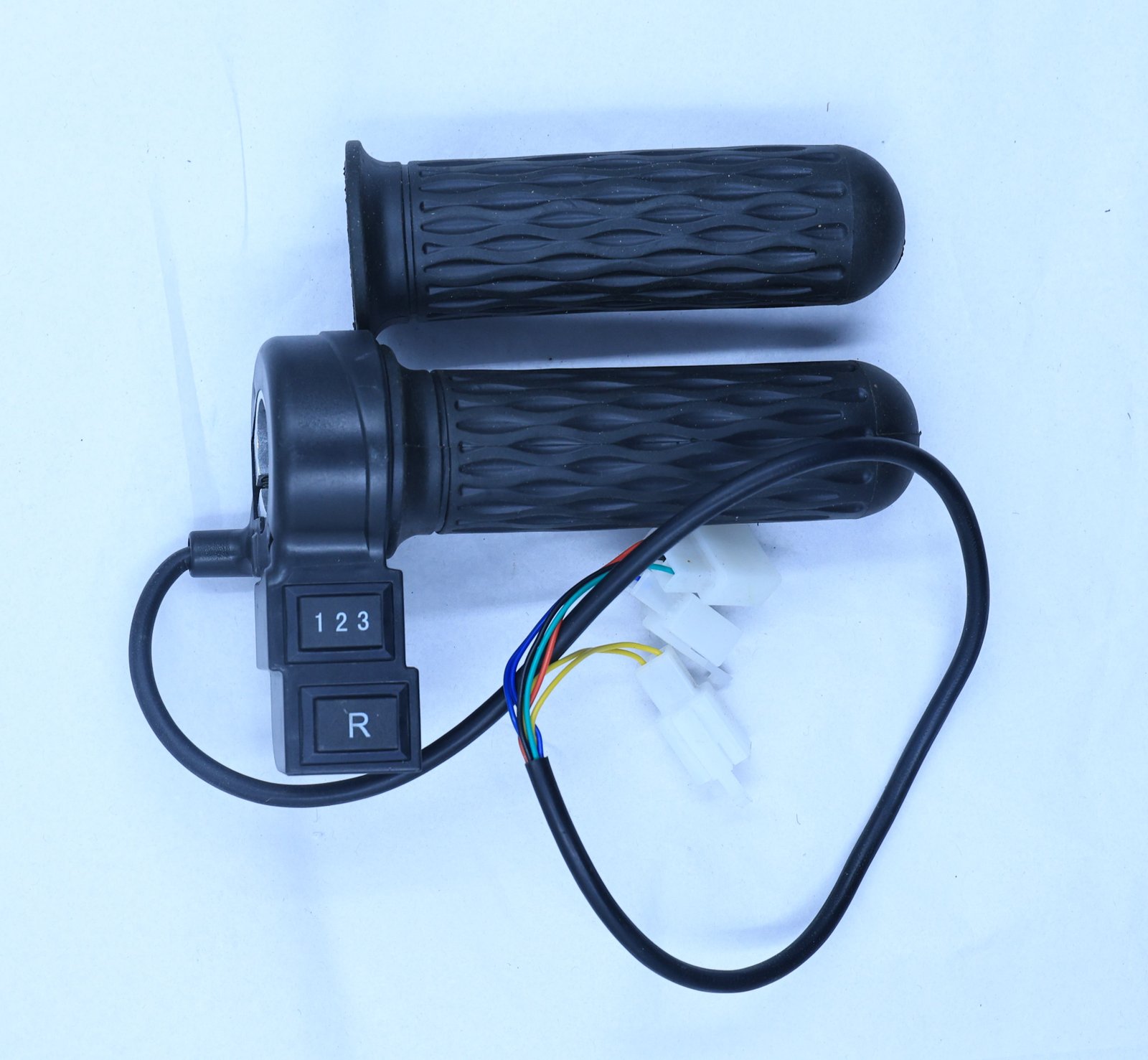 PLS THROTTLE (123+R) [UM098]
