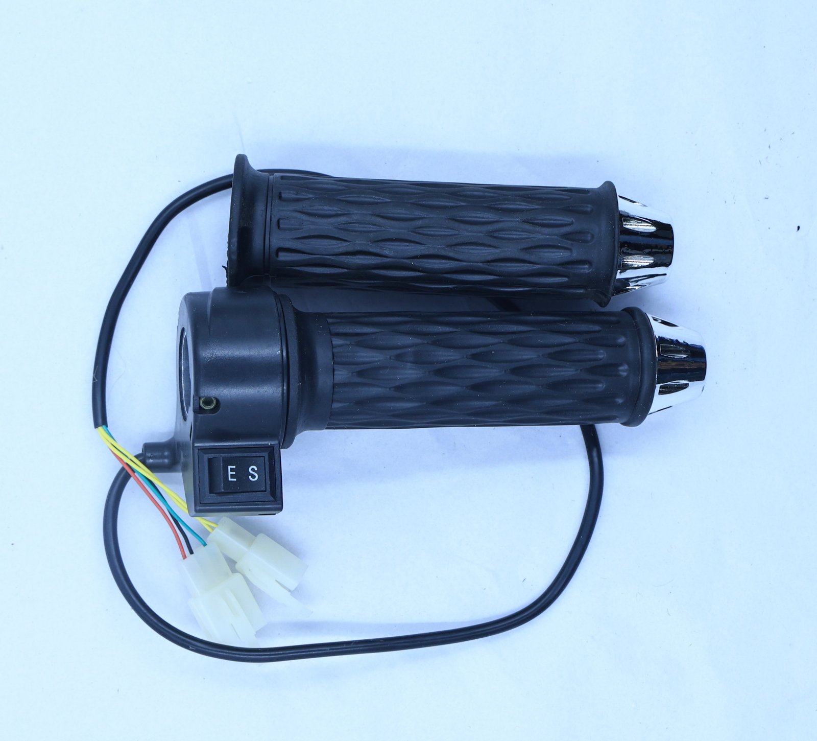 THROTTLE WATER PROOF ES [UM112]