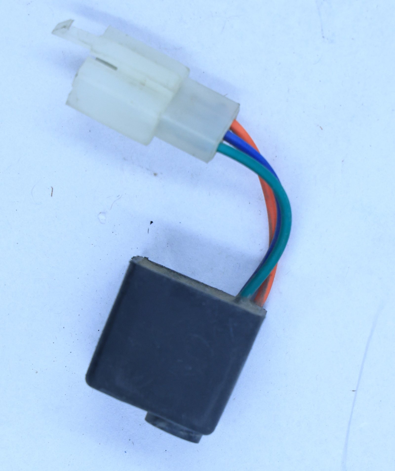 FLASHER 3 PIN WIRED [UM126]